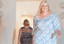 Voluptuous ladies, by Dominique Springthorpe